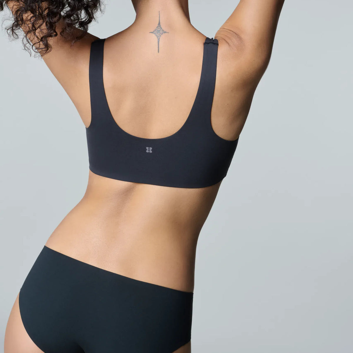 Comfortelle™ – Seamless Wireless Bra for Everyday Support
