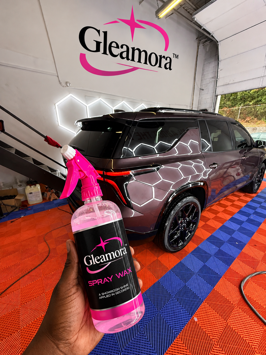 Gleamora™ – Cera de alto brillo para automóviles con acabado de exhibición