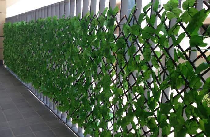 Leafvanta™ – Lifelike Green Privacy Fence Screen 120 x 300