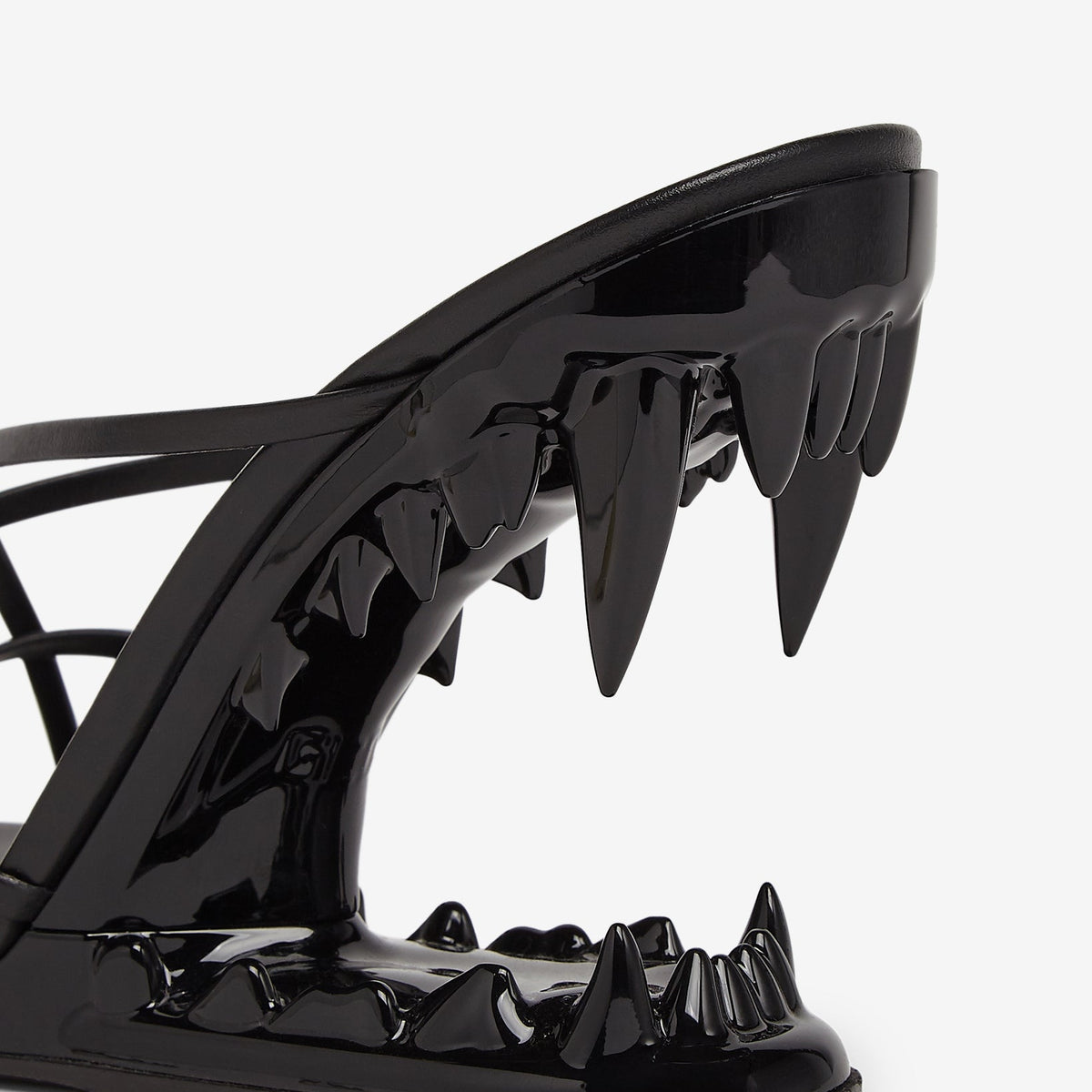 Vellora™ – Premium Strappy Thong Sandals for Summer