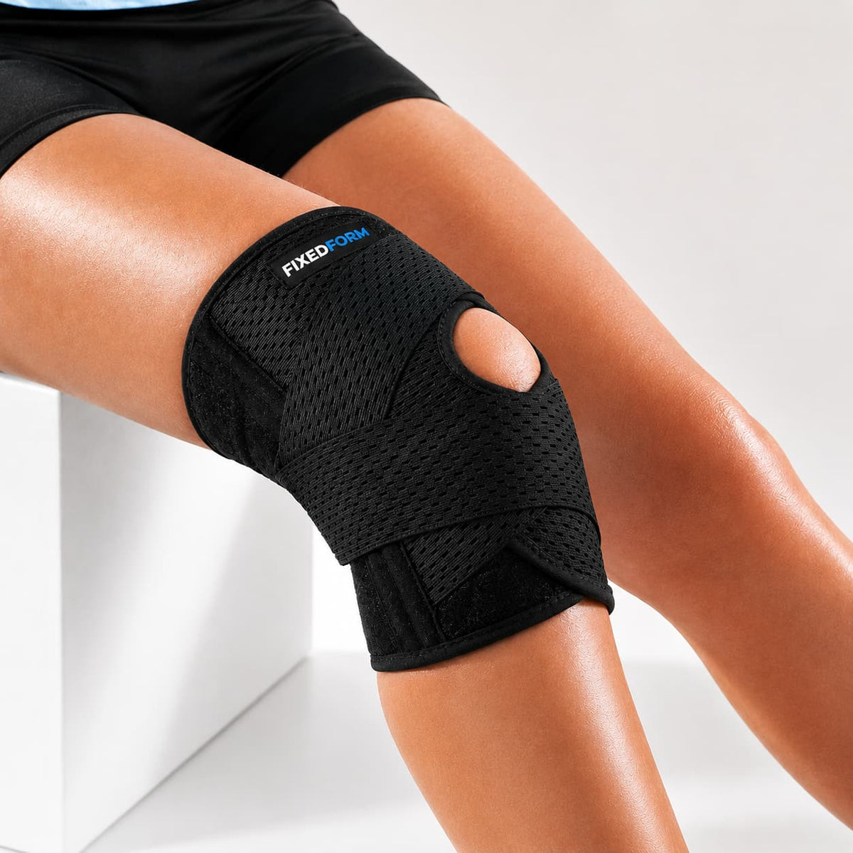 Kneovara™ – Rodillera Ortopédica Estabilizadora con Soportes Laterales