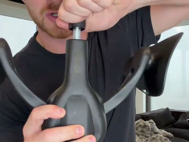 Keglovar™ – Entrenador de Suelo Pélvico Masculino con Resistencia Ajustable